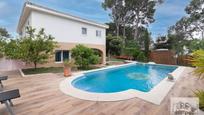 Piscina de Casa o xalet en venda en L'Eliana amb Aire condicionat, Calefacció i Jardí privat