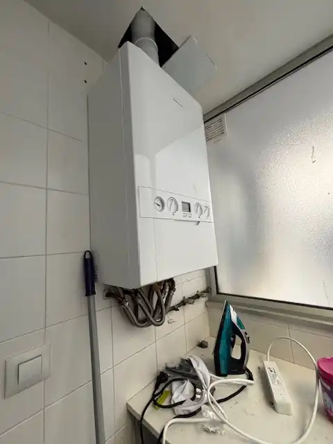 Bathroom of Duplexes for sale in Narón  with Heating, Parquet flooring and Terrace