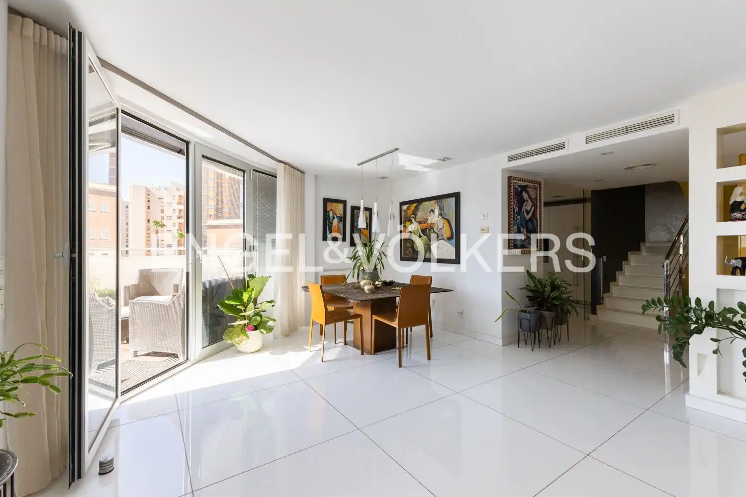 Vista exterior de Piso en venta en Este