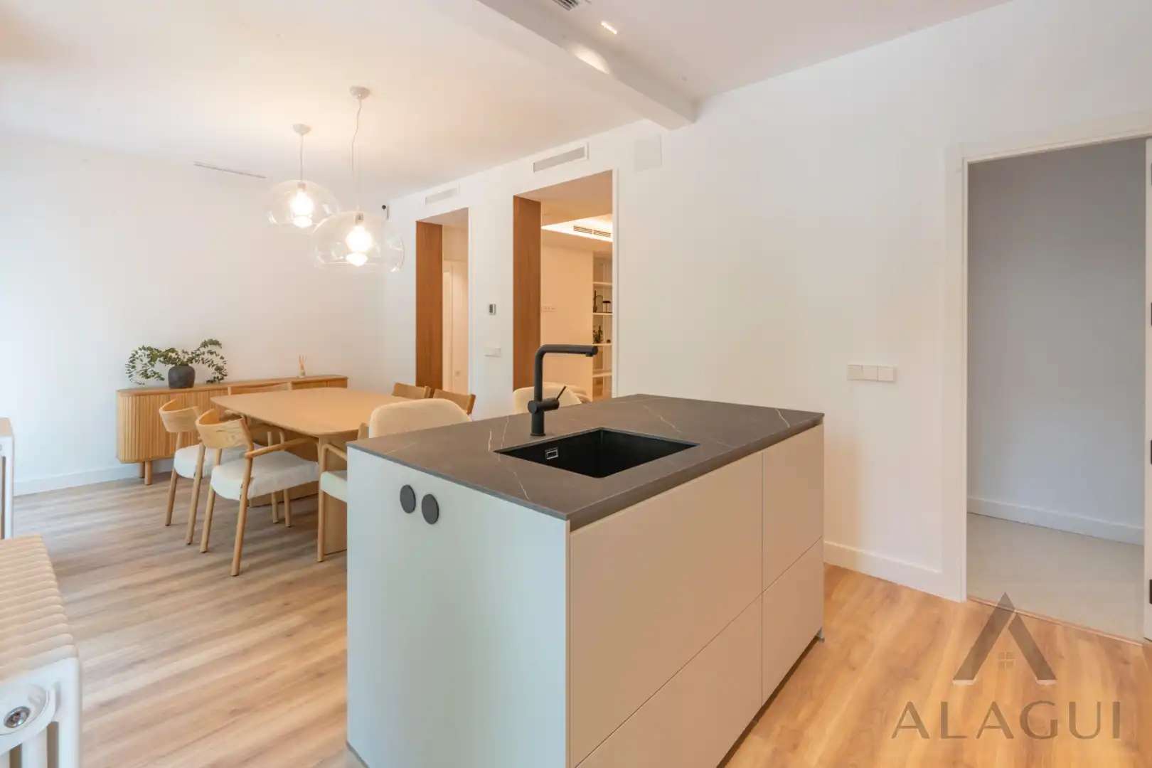 Cocina de Apartamento en venta en Madrid con Aire acondicionado, Calefacción y Amueblado