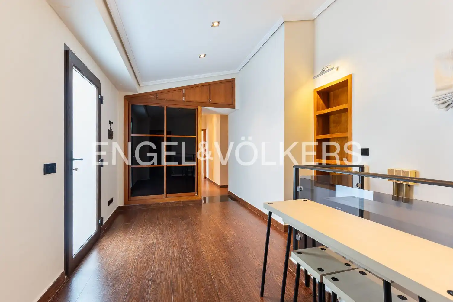 Wohnzimmer von Maisonette zur Miete in Valencia mit Klimaanlage, Heizung und Parkett