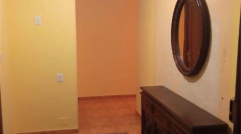 Foto 3 de Piso en venta en Avenida Conde de Fenosa, O Barco de Valdeorras , Ourense