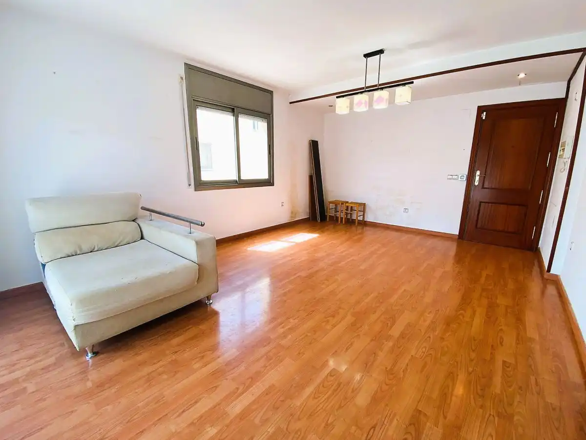 Appartamento con terrazza in vendita a Jacint Vilosa 1