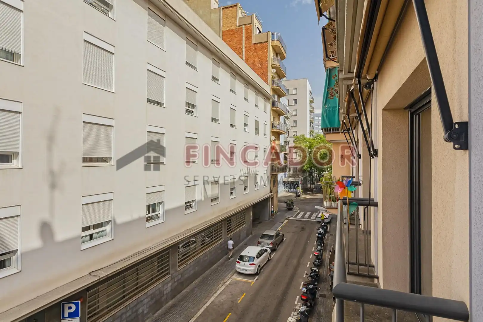 Piso con terraza en venta en Passatge de Carbonell, imagen 10