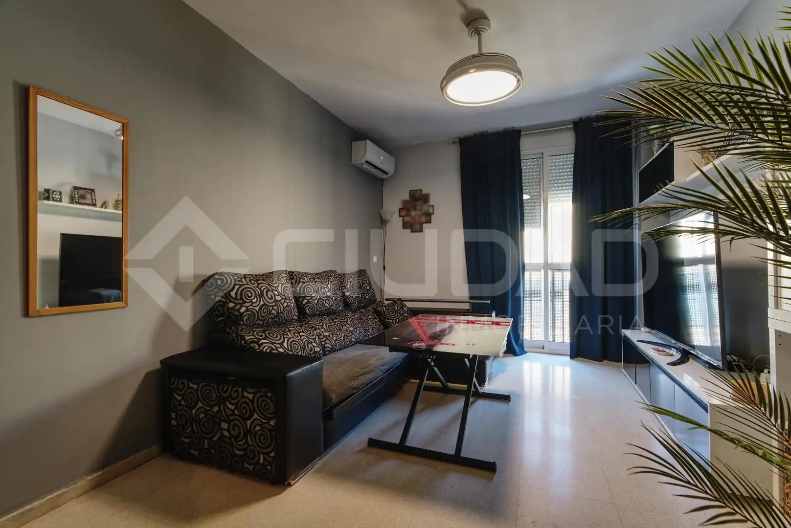 Sala d'estar de Pis en venda en Coria del Río amb Traster