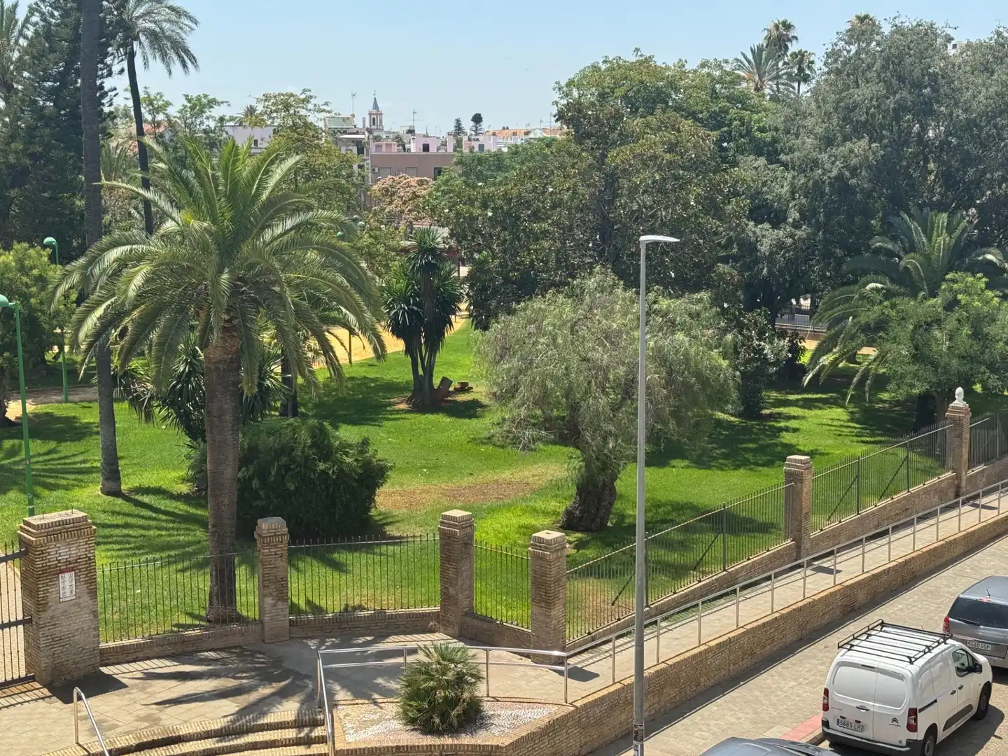 Garden of Flat for sale in Dos Hermanas  with Terrace and Storage room