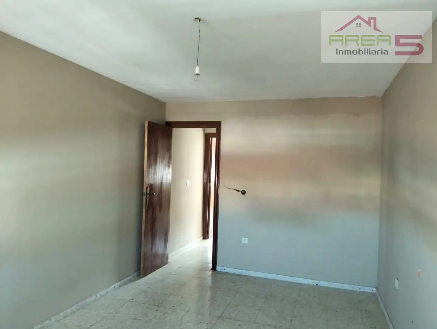Casa adosada en venda en Aliseda amb Balcó