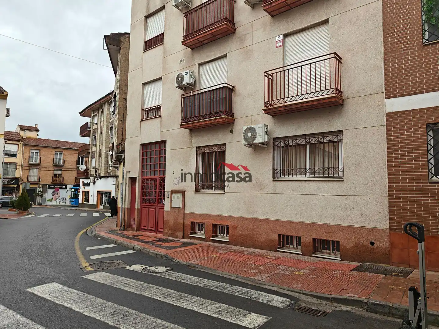 Vista exterior de Oficina en venta en Armilla