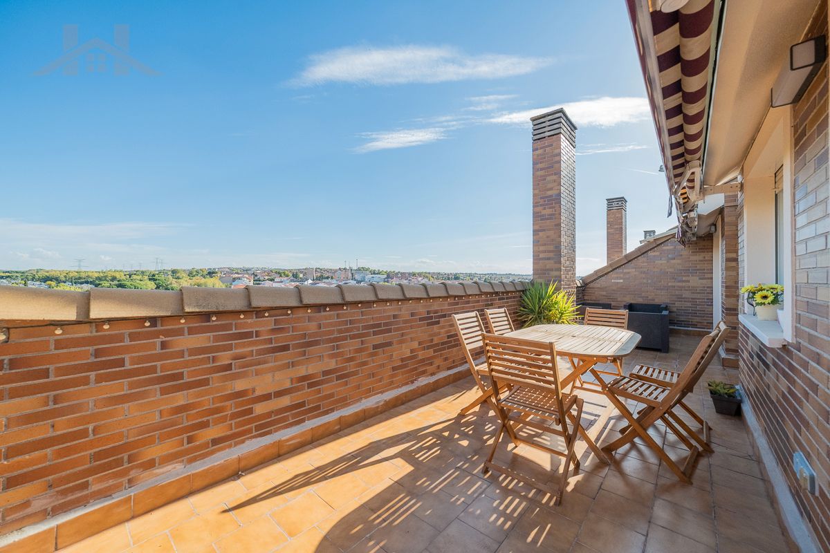 Terrace of Attic for sale in Arroyomolinos (Madrid)  with Air Conditioner, Heating and Terrace