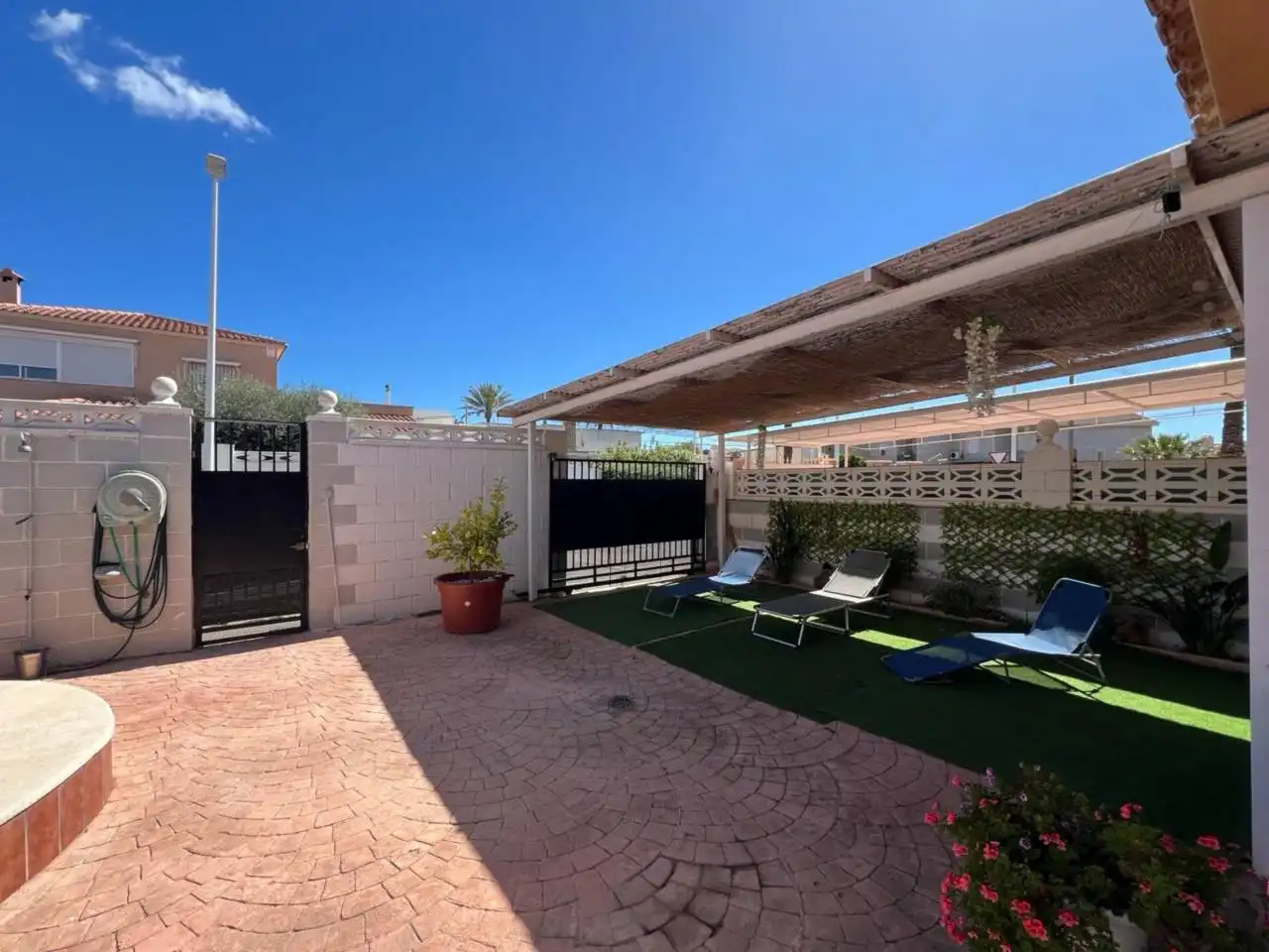 Jardín de Casa o chalet en venta en Elche / Elx con Aire acondicionado, Jardín privado y Terraza