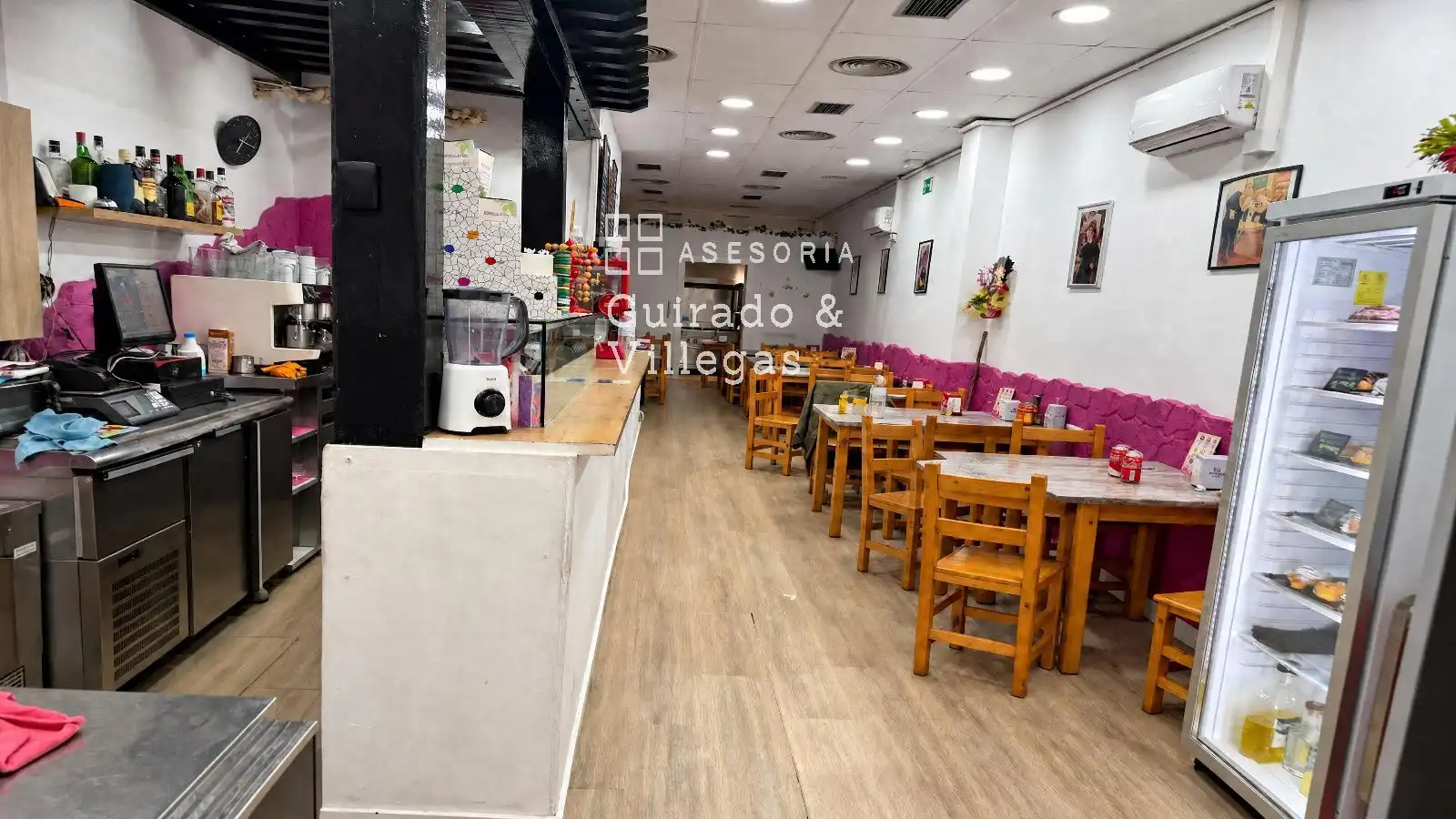 Business premises for transfer in Calle Sant Cristòfol, imagen 9