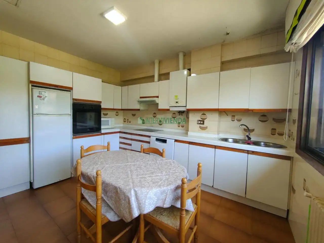 Cocina de Casa o chalet en venta en Vigo  con Calefacción, Jardín privado y Terraza