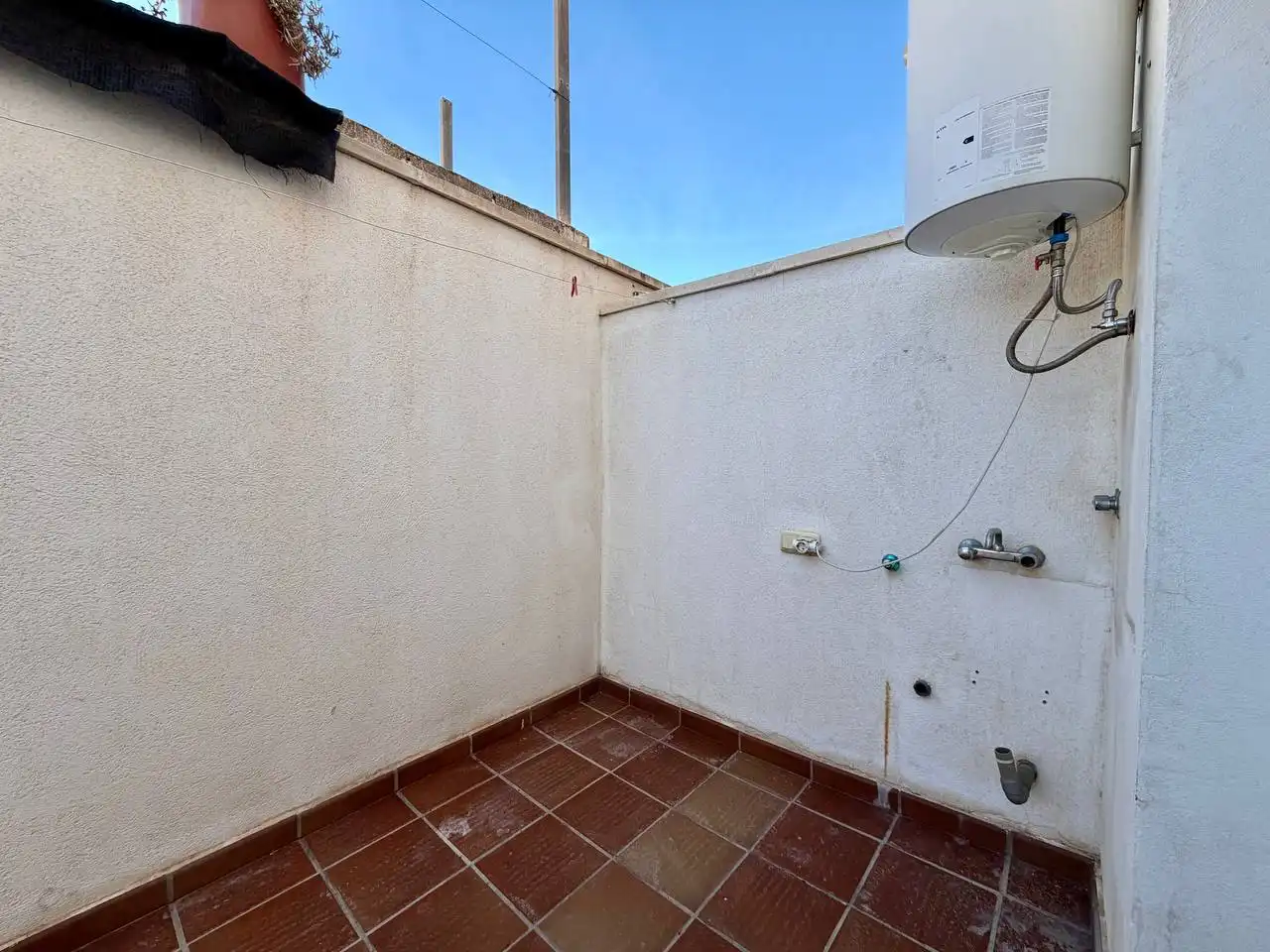 Adossat amb balcó en venda a Calle Galeotes, imagen 22