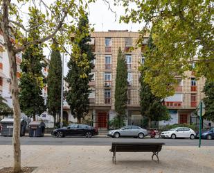 Exterior view of Flat for sale in  Granada Capital  with Air Conditioner, Private garden and Balcony