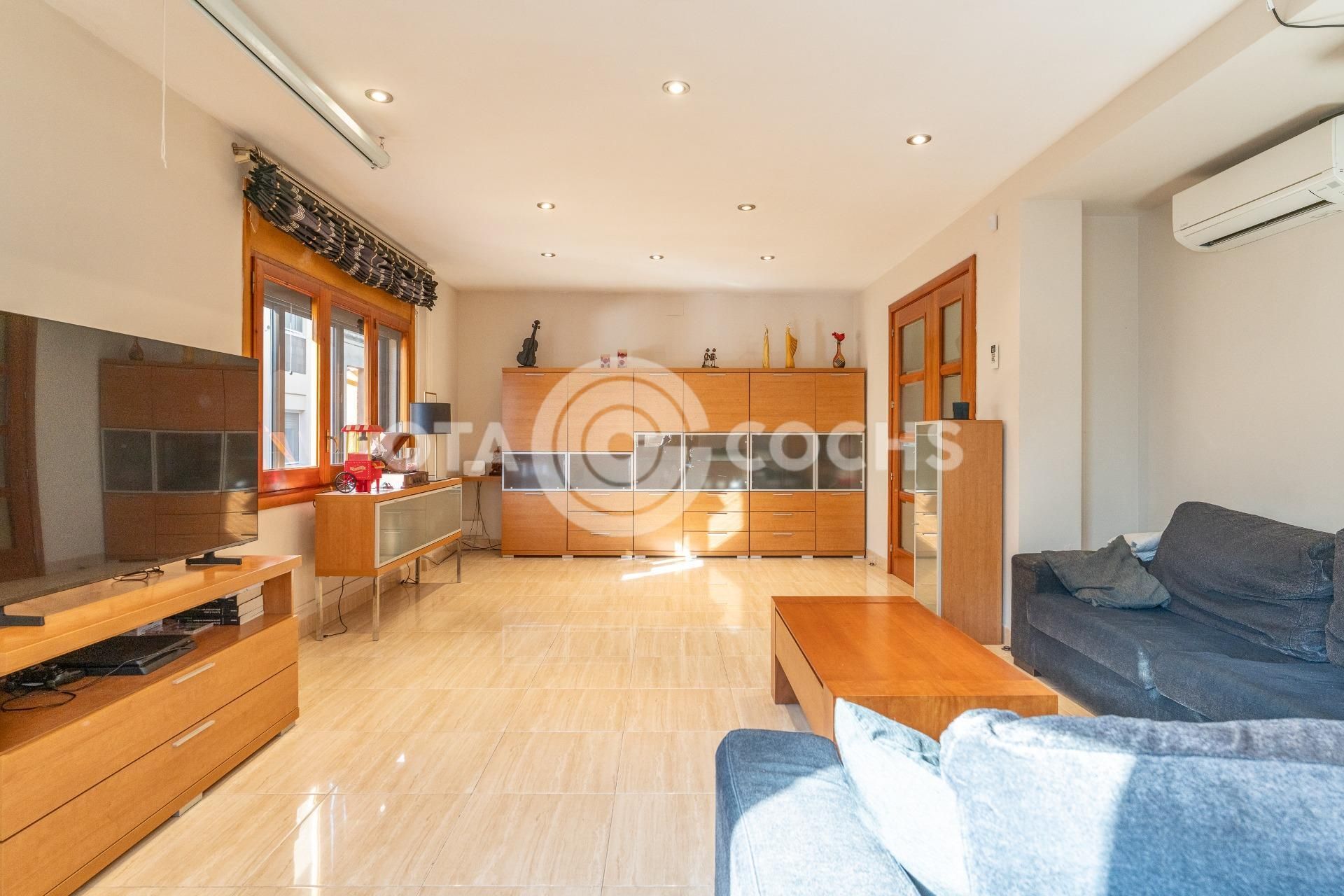 Living room of Flat for sale in Reus  with Air Conditioner, Heating and Terrace