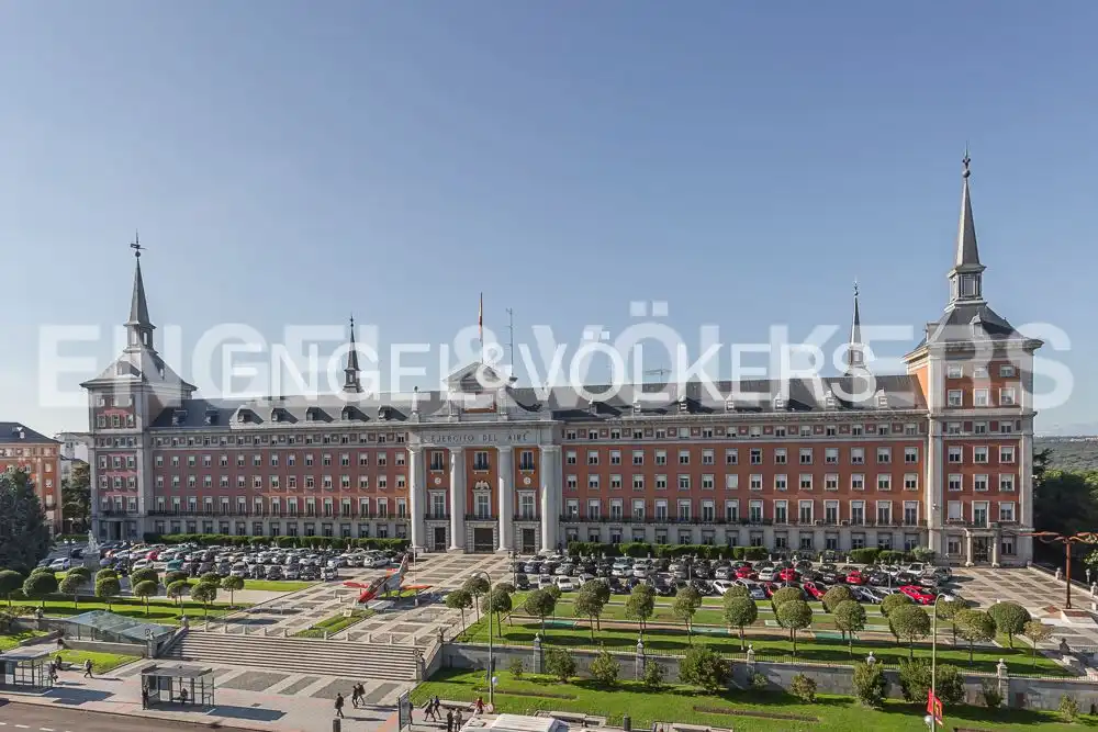 Flat for rent in Argüelles