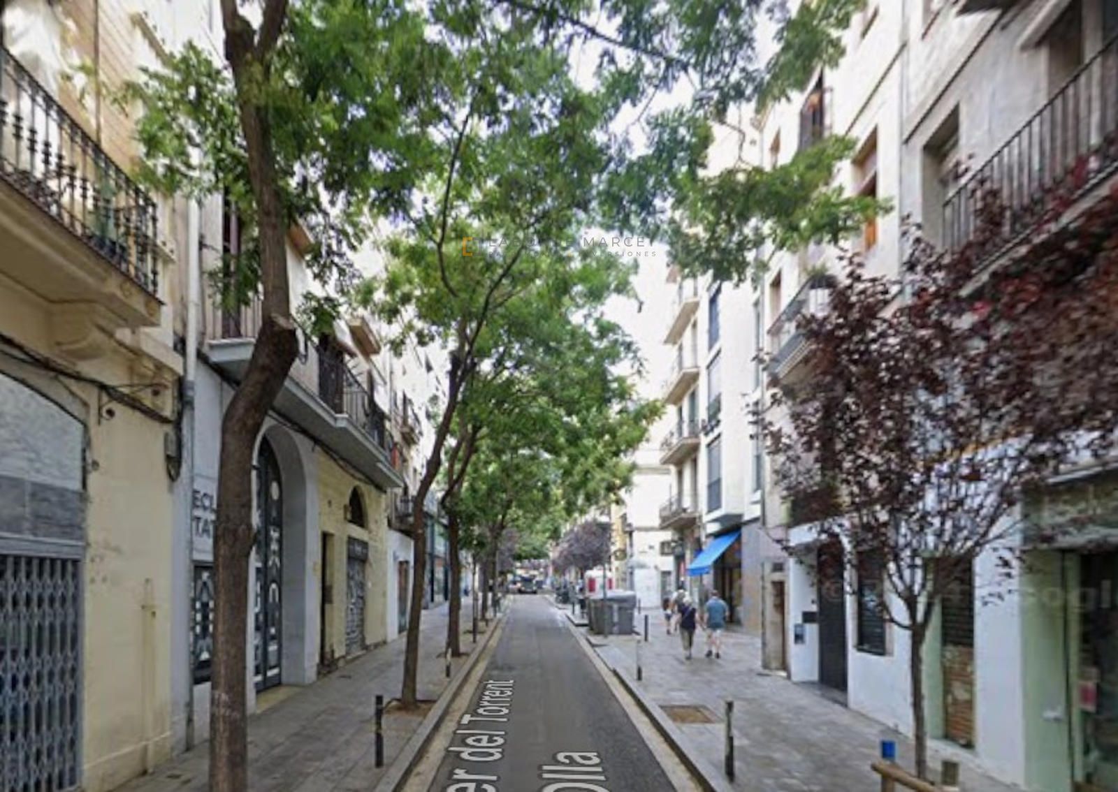 Vista exterior de Edificio en venta en  Barcelona Capital