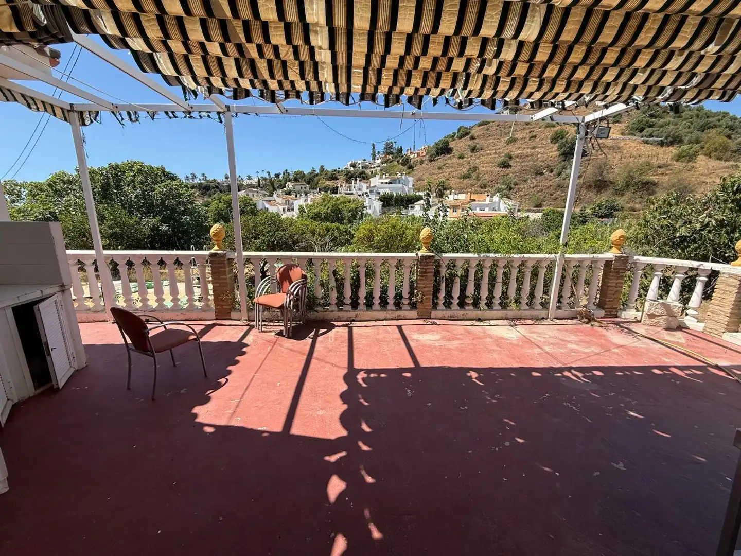 Chalet con piscina en alquiler en Avenida de los Argonautas, imagen 3