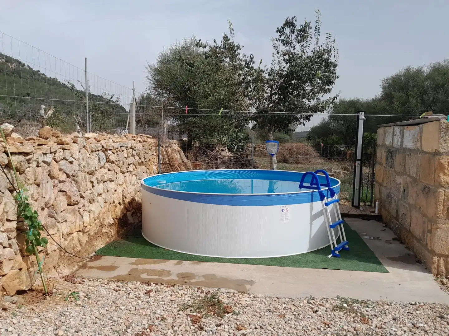 Schwimmbecken von Country house zur Miete in Manacor mit Klimaanlage, Heizung und Privatgarten