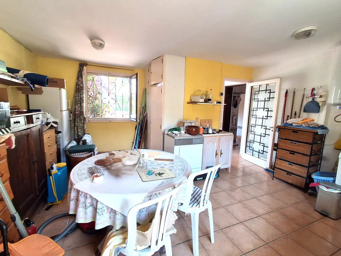 Cuina de Casa o xalet en venda en Mont-roig del Camp amb Aire condicionat, Jardí privat i Terrassa