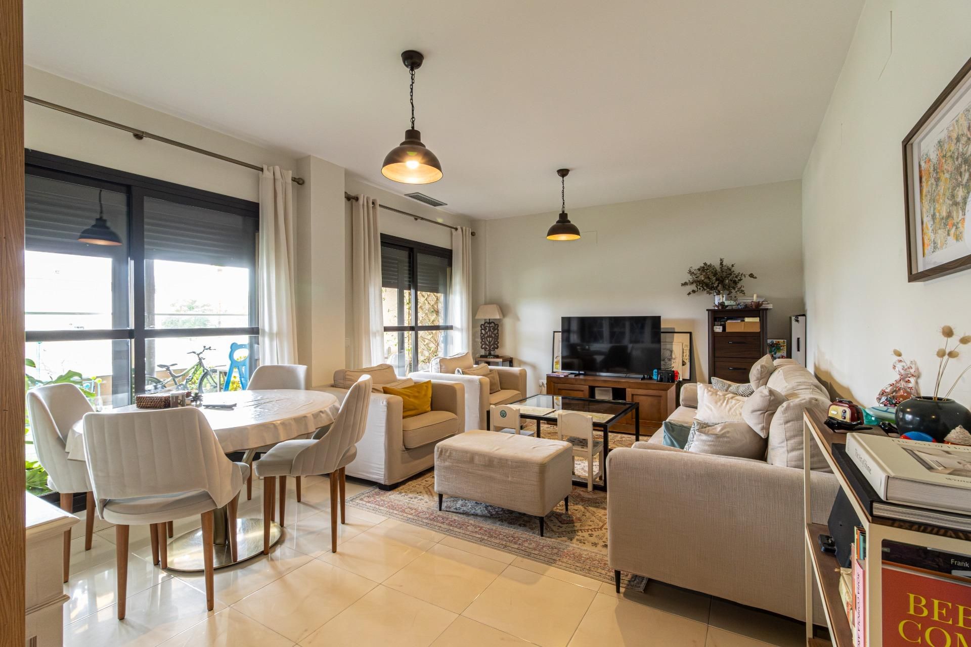 Sala d'estar de Pis en venda en Jerez de la Frontera amb Aire condicionat, Terrassa i Traster