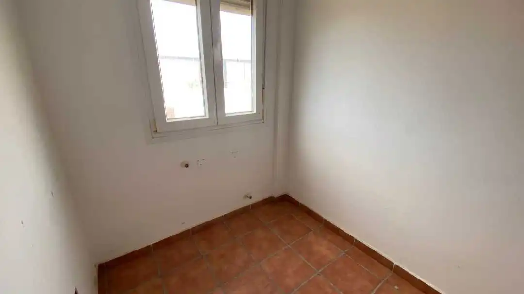 Dormitori de Casa adosada en venda en Tórtola de Henares amb Jardí privat, Terrassa i Balcó