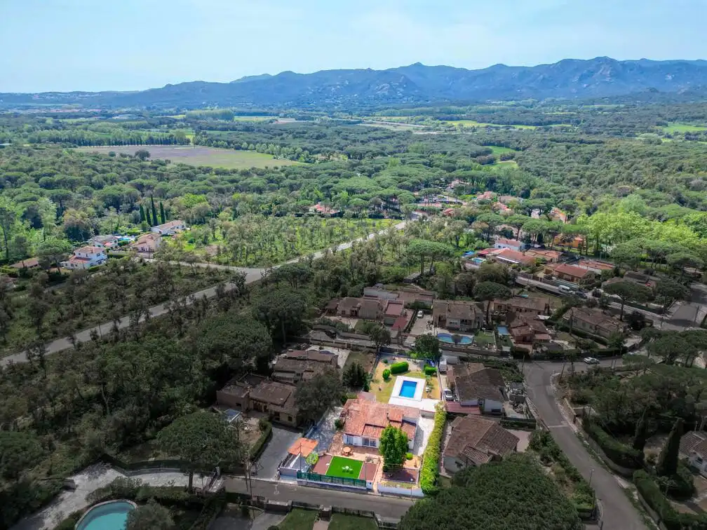 Vista exterior de Casa o xalet en venda en Santa Cristina d'Aro amb Calefacció, Terrassa i Piscina