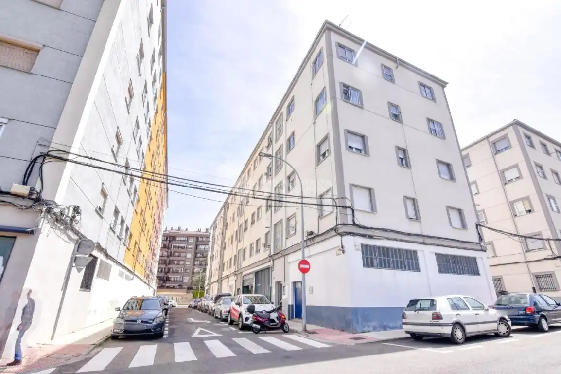 Vista exterior de Piso en venta en Salamanca con Calefacción