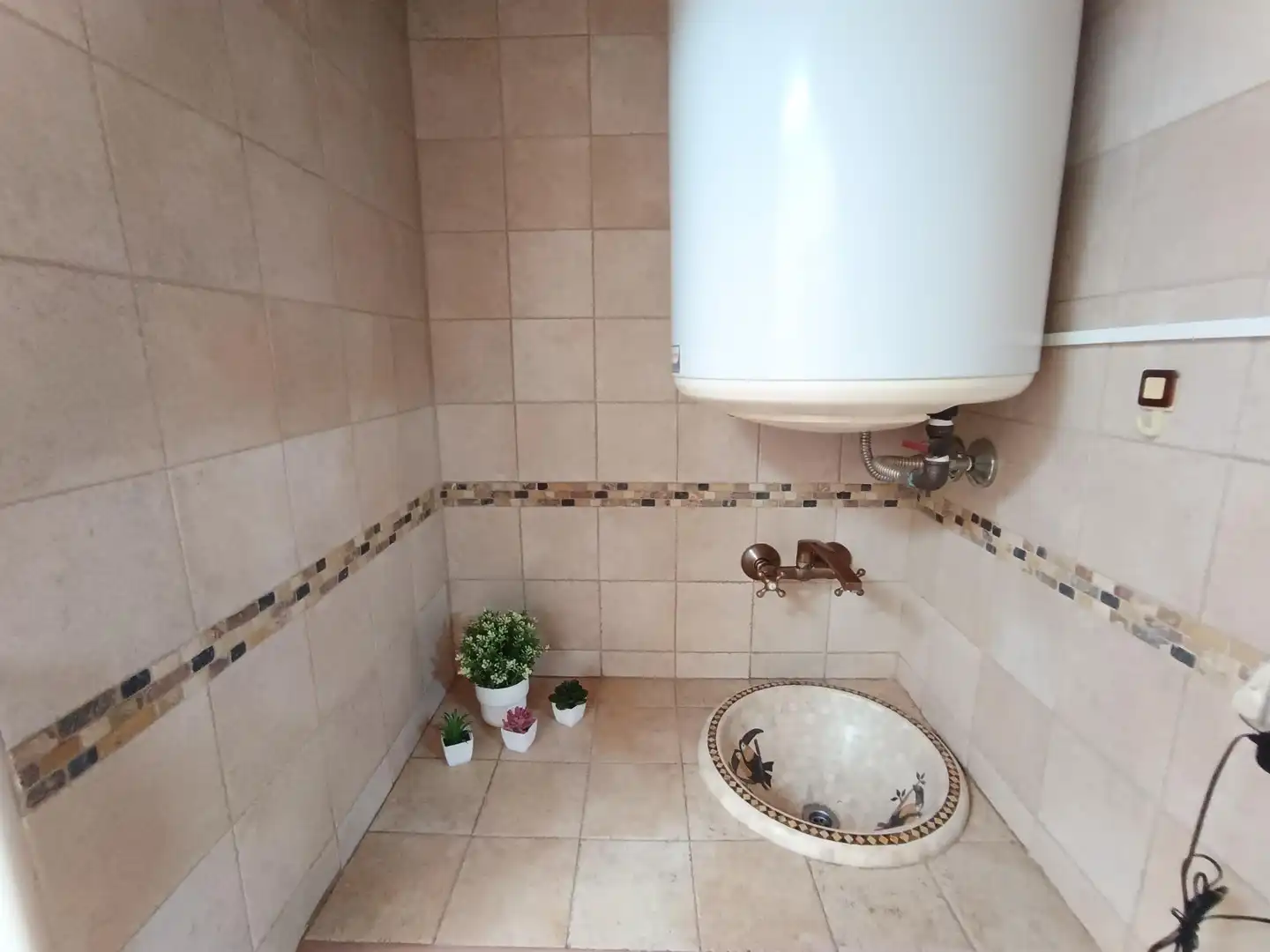 Badezimmer von Erdgeschoss zum Verkauf in Casco Urbano