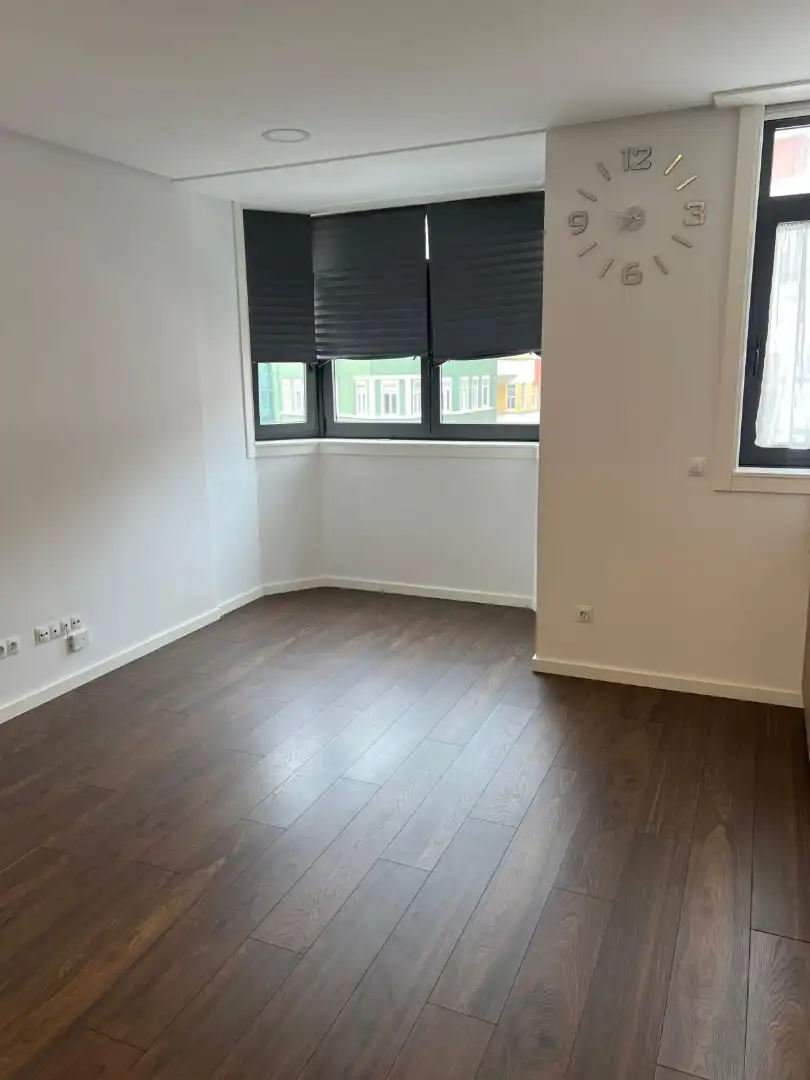 Habitación de Apartamento de alquiler en A Coruña Capital  con Calefacción