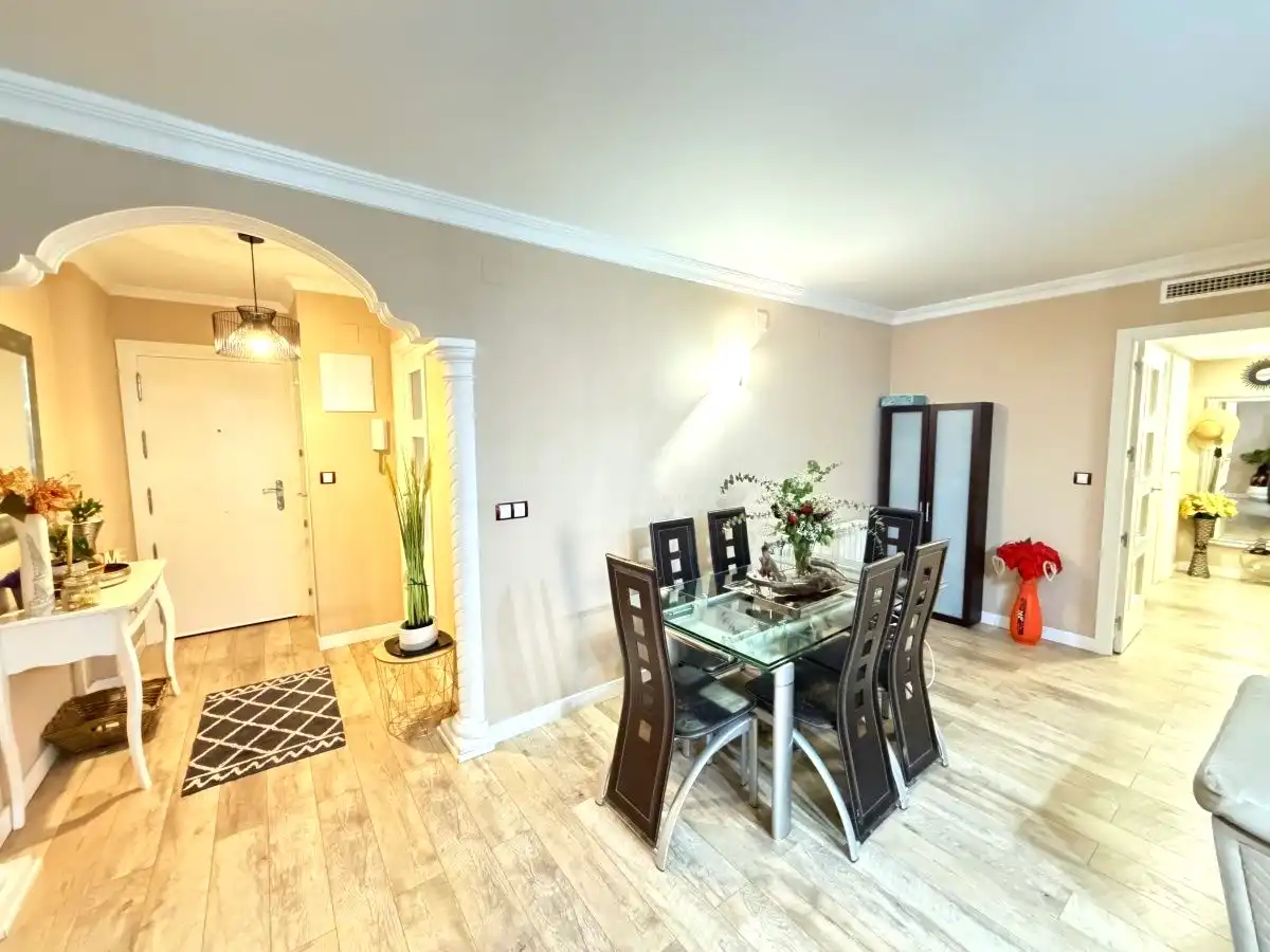 Dining room of Flat for sale in Alcalá de Henares  with Air Conditioner and Heating