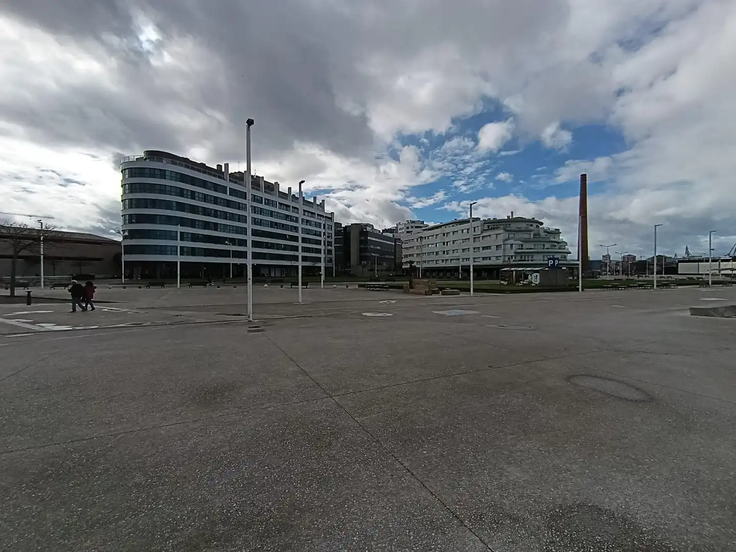 Vista exterior de Pis en venda en Gijón  amb Calefacció