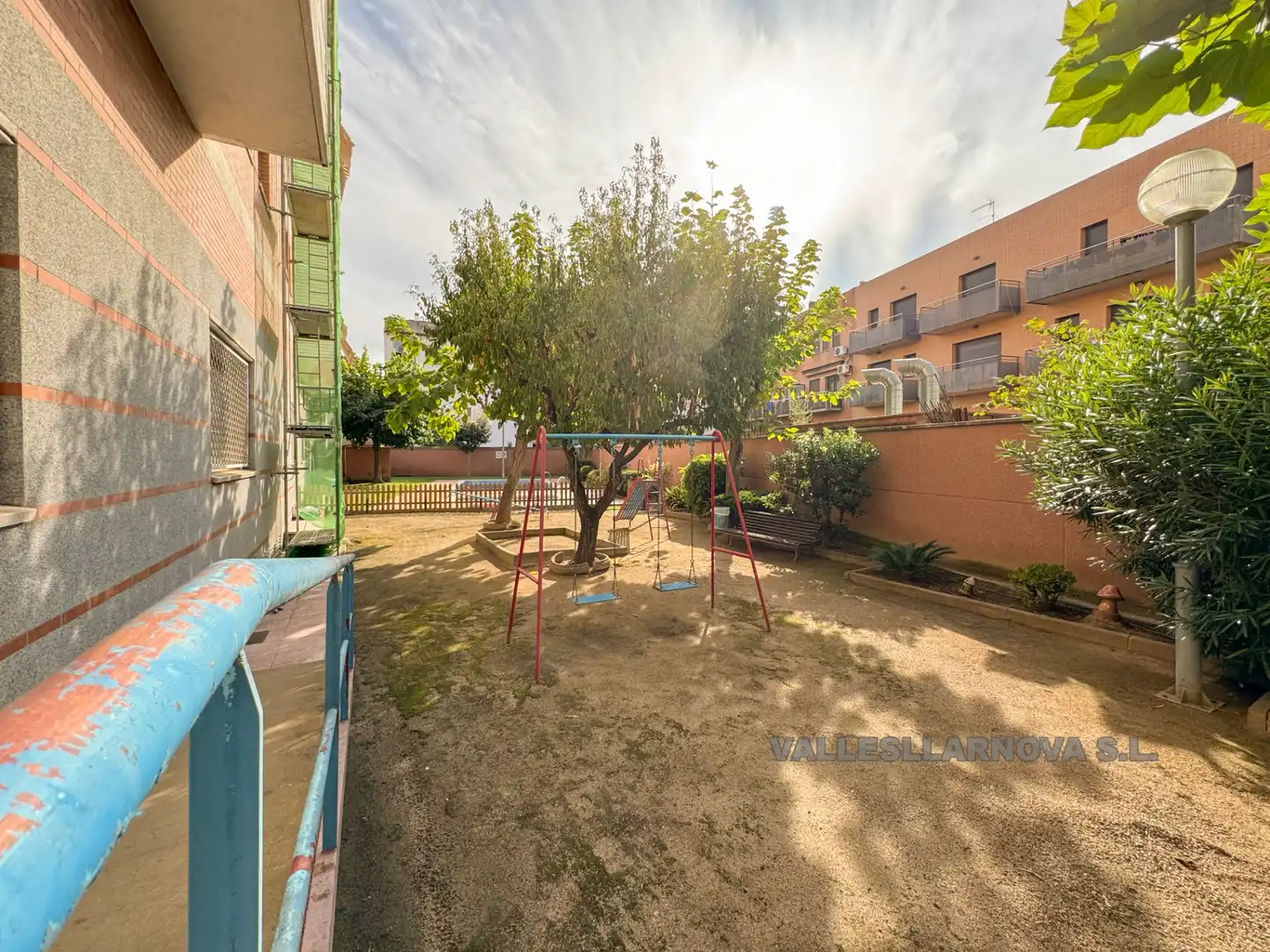 Jardín de Piso en venta en Mollet del Vallès con Calefacción, Balcón y Piscina comunitaria