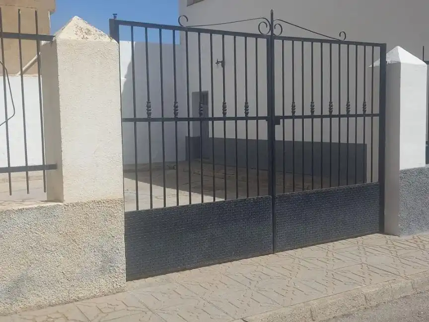 Casa con jardín en venta en Calle Calderón de la Barca 29, imagen 12