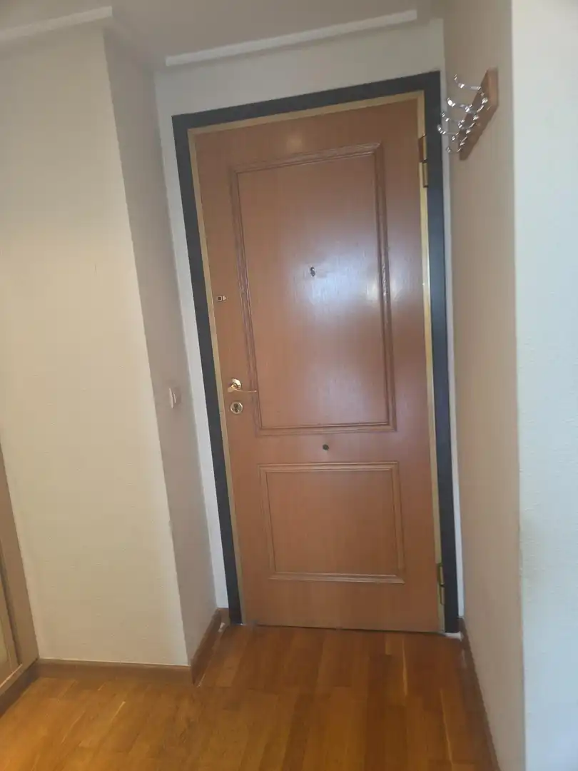 Flat for rent in Valencia  with Air Conditioner, Parquet flooring and Balcony