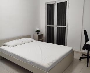 Bedroom of Flat to rent in  Santa Cruz de Tenerife Capital  with Furnished, Oven and Washing machine