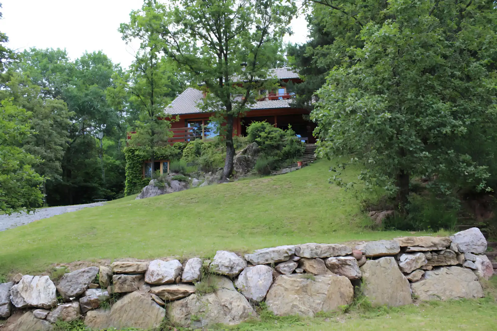 Vista exterior de Finca rústica en venta en Camprodon con Jardín privado y Amueblado