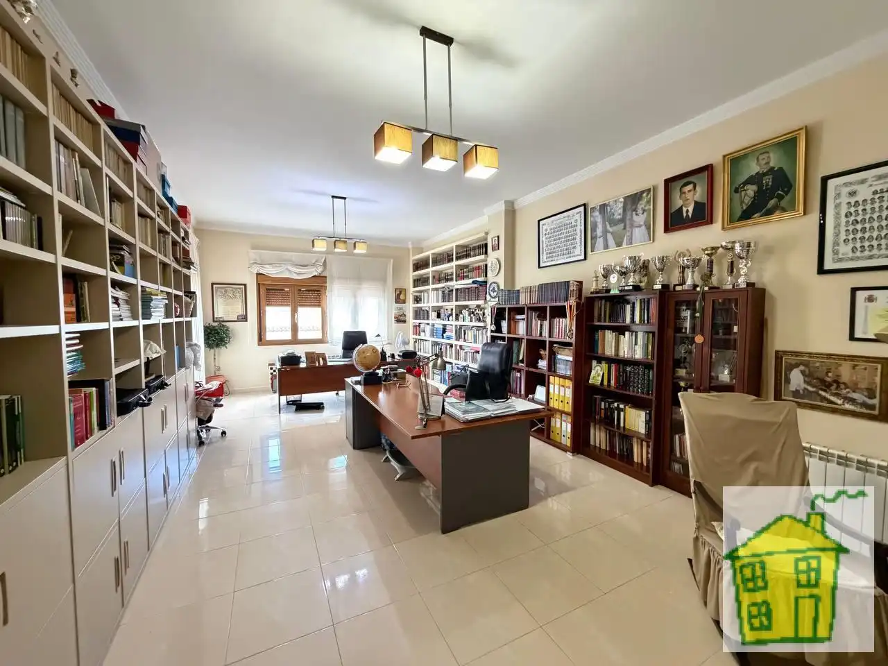 Houses for sale in Marmolejo  with Air Conditioner, Heating and Private garden