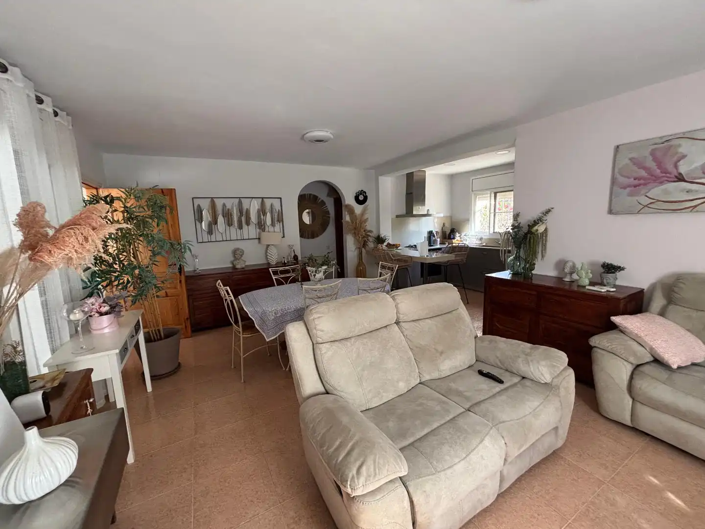 Sala d'estar de Casa o xalet en venda en L'Ametlla de Mar  amb Jardí privat, Terrassa i Traster
