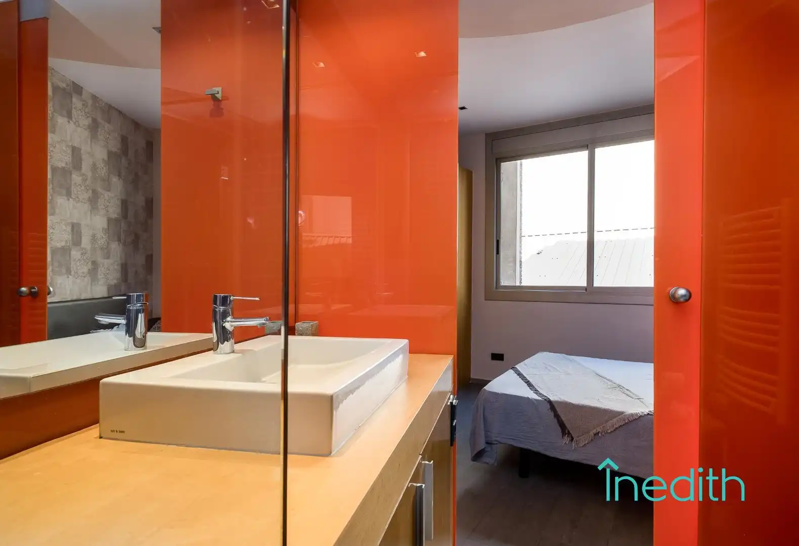 Bedroom of Flat for sale in Barcelona  with Air Conditioner, Terrace and Furnished