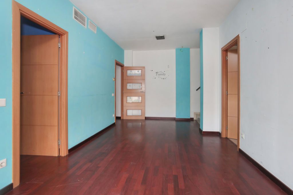 Flat for sale in Terrassa  with Parquet flooring