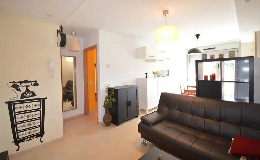 Wohnzimmer von Wohnungen zur Miete in Llanes mit Heizung, Möbliert und Ofen