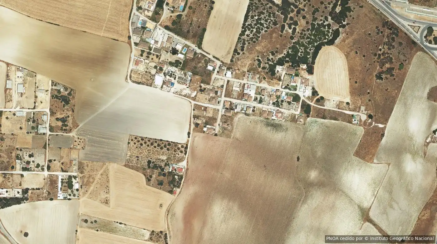 Wohnbaugrundstück zum Verkauf in Las Lagunas - Campano, imagen 7