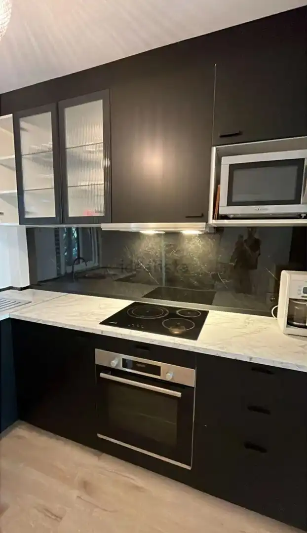 Cuina de Apartament en venda en Marbella amb Aire condicionat, Calefacció i Terrassa