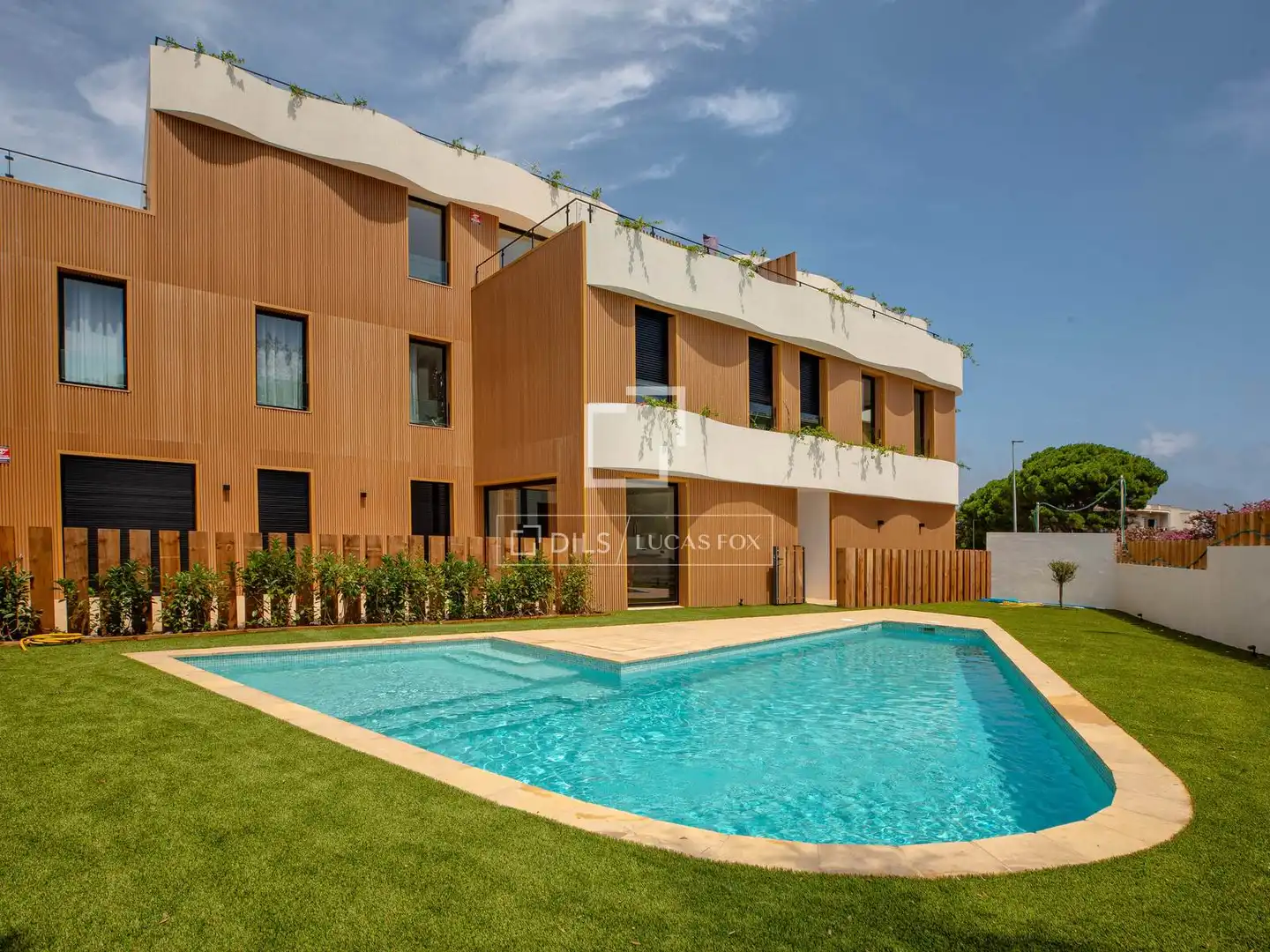 Vista exterior de Piso en venta en Palamós con Aire acondicionado, Calefacción y Jardín privado