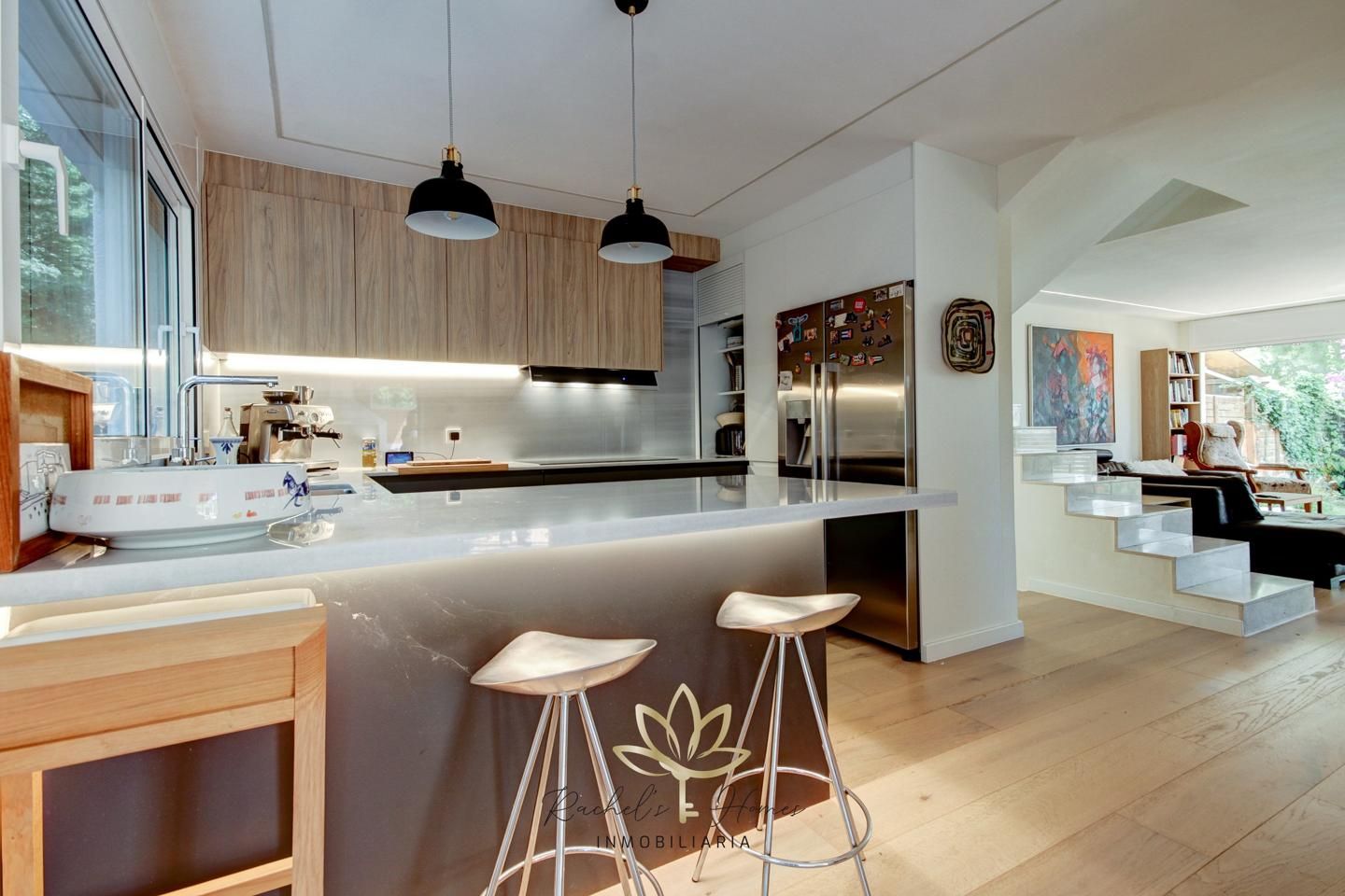 Cocina de Casa adosada en venta en Sitges con Aire acondicionado, Jardín privado y Parquet
