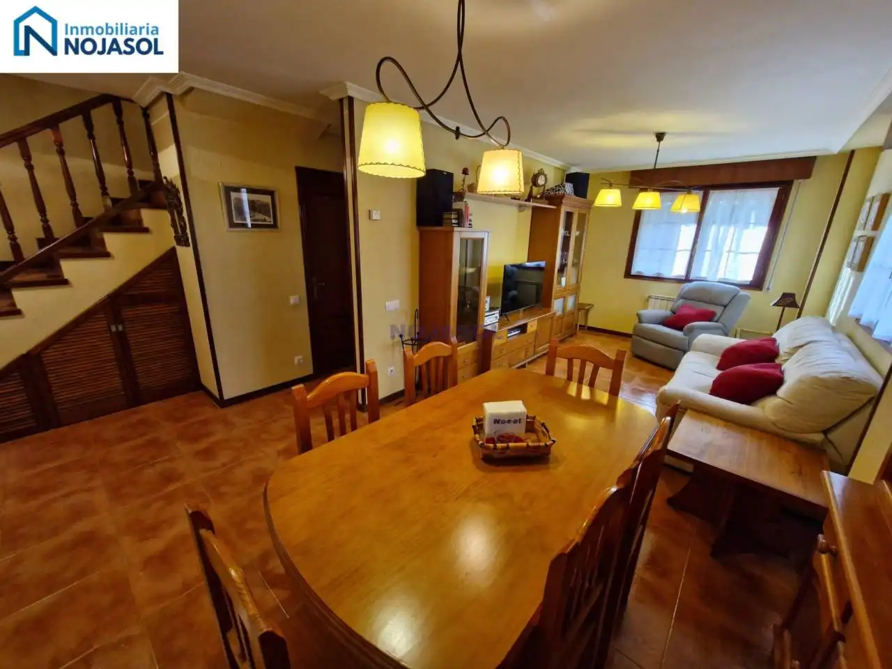 Wohnzimmer von Einfamilien-Reihenhaus zum Verkauf in Argoños  mit Heizung, Privatgarten und Terrasse