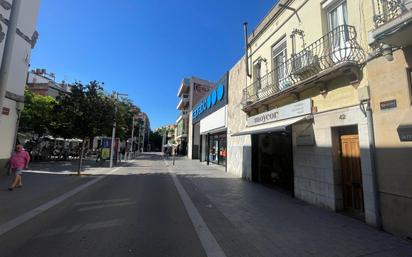 Vista exterior de Pis en venda en Santa Coloma de Gramenet