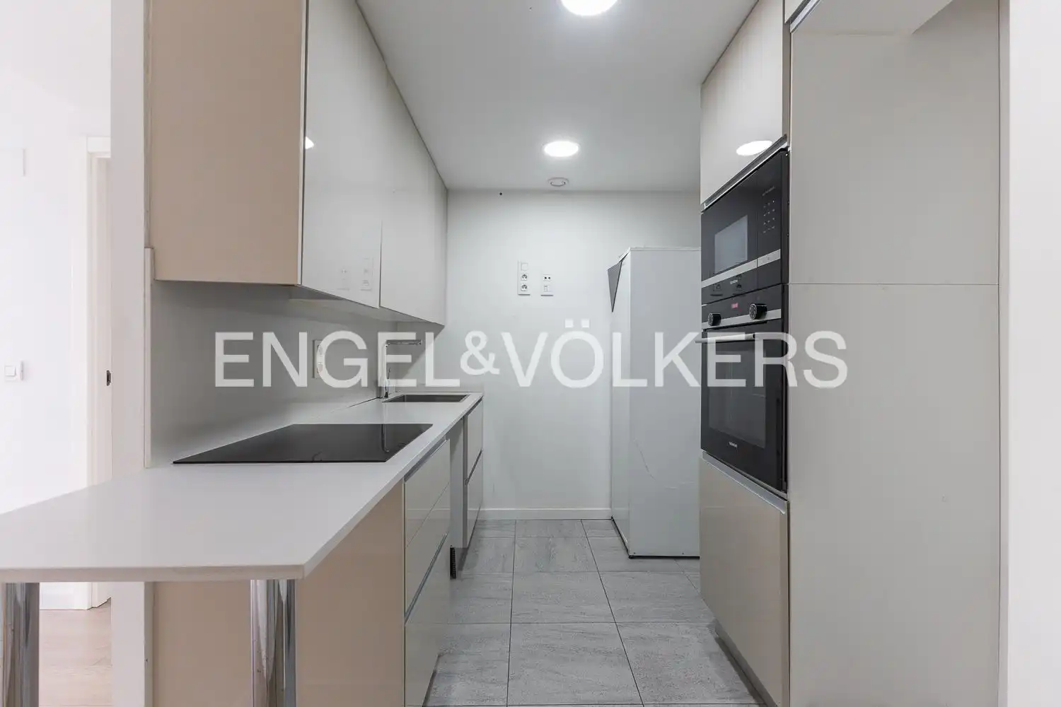 Piso con piscina en venta en fernando abril martorell, imagen 9