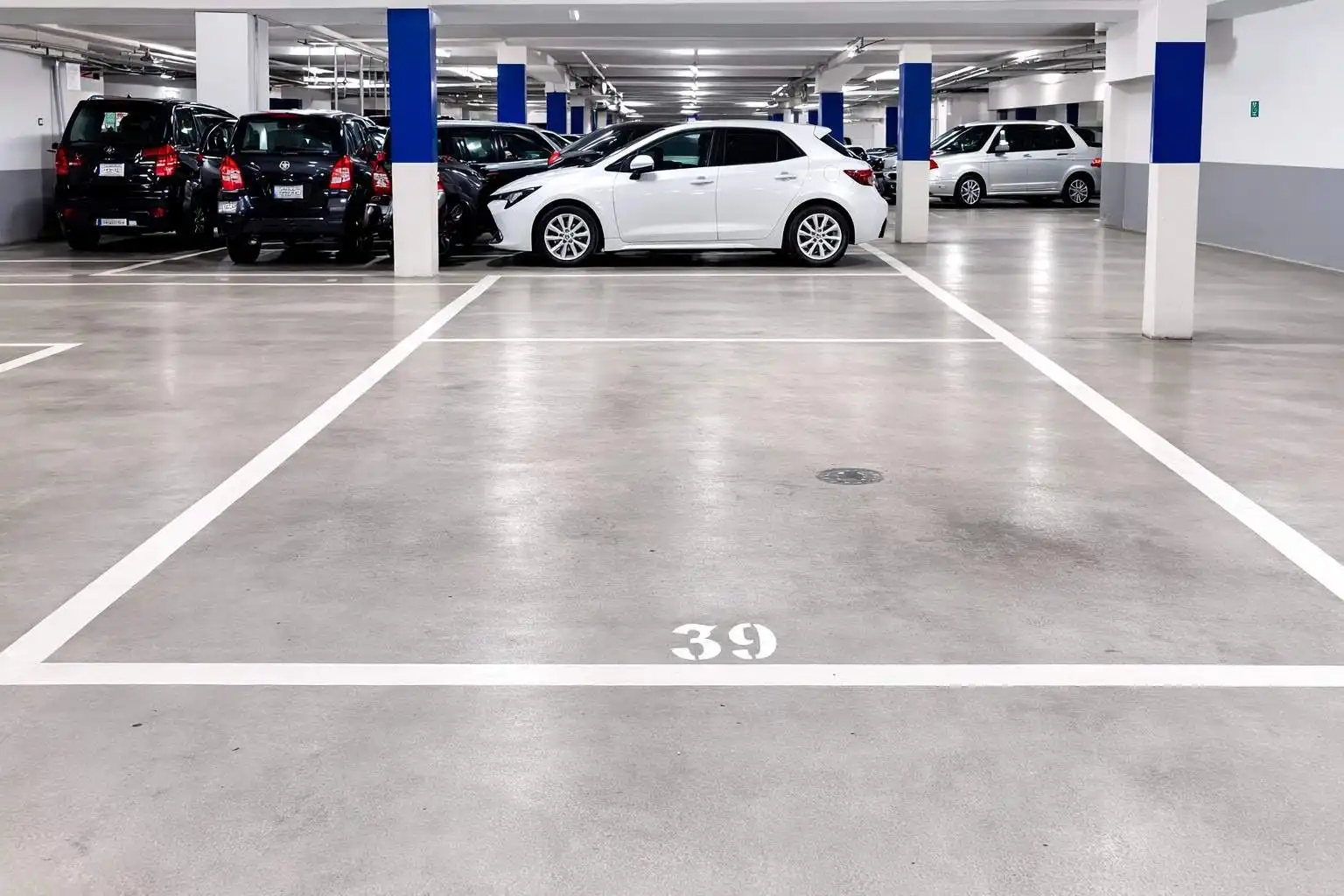 Parking de Piso en venta en Sitges con Aire acondicionado, Calefacción y Jardín privado